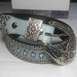 Belt size 32